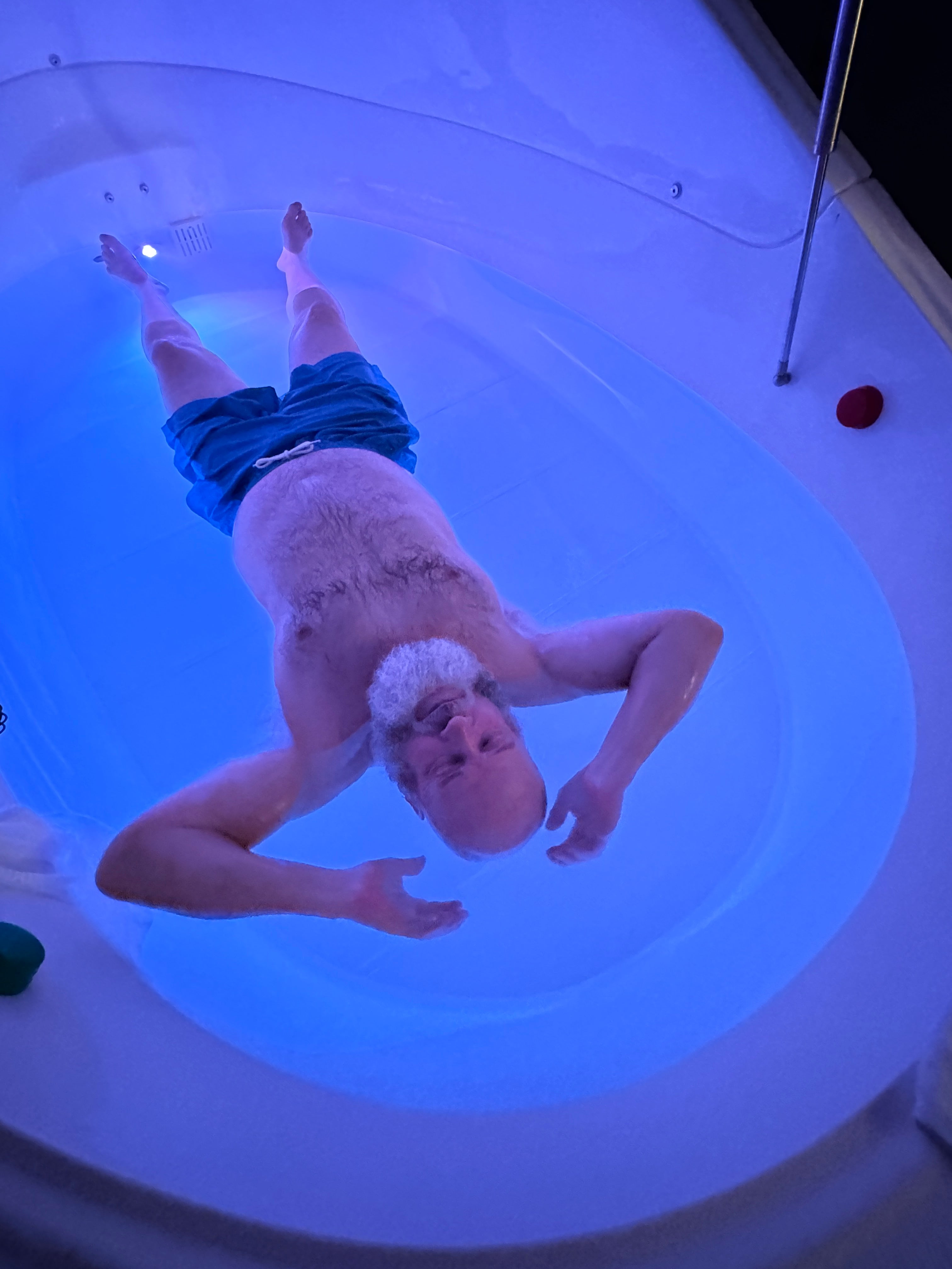 V2 Float Pod